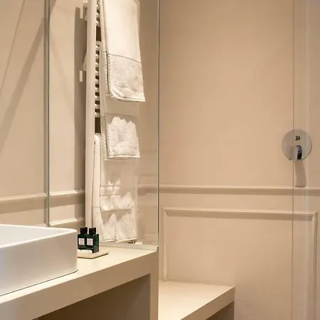 Suites Menaggio 아파트 *